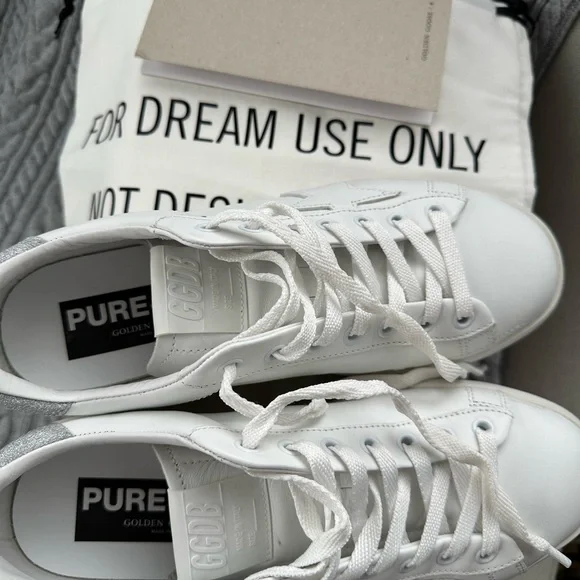 Golden Goose White Sneakers with Silver Details - Picture 4 of 10